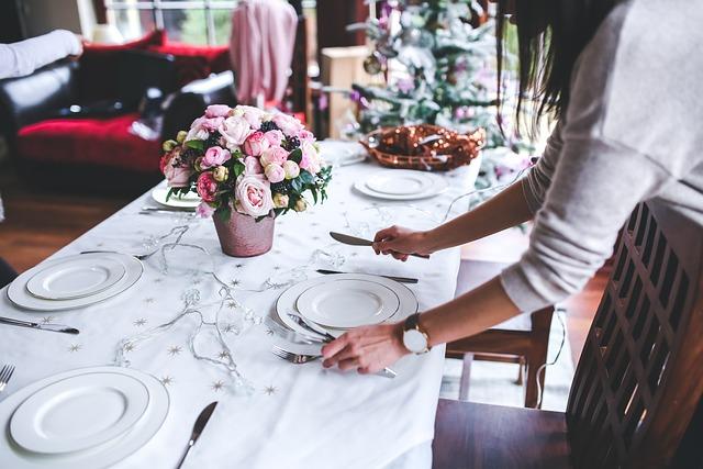 Choosing the Ideal Setting to Set the Mood
